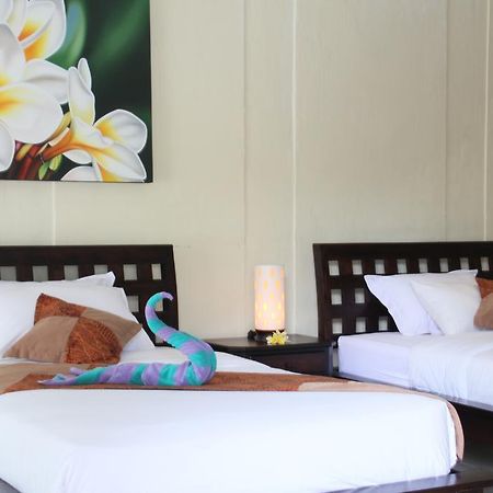 The Catur Villa Seminyak Buitenkant foto