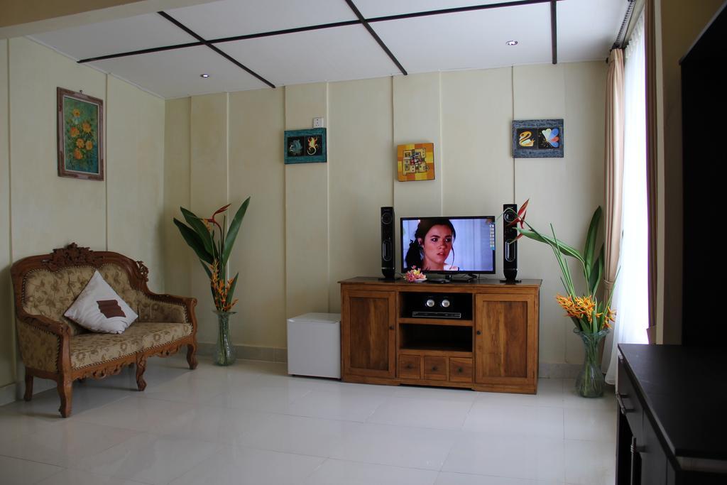 The Catur Villa Seminyak Buitenkant foto