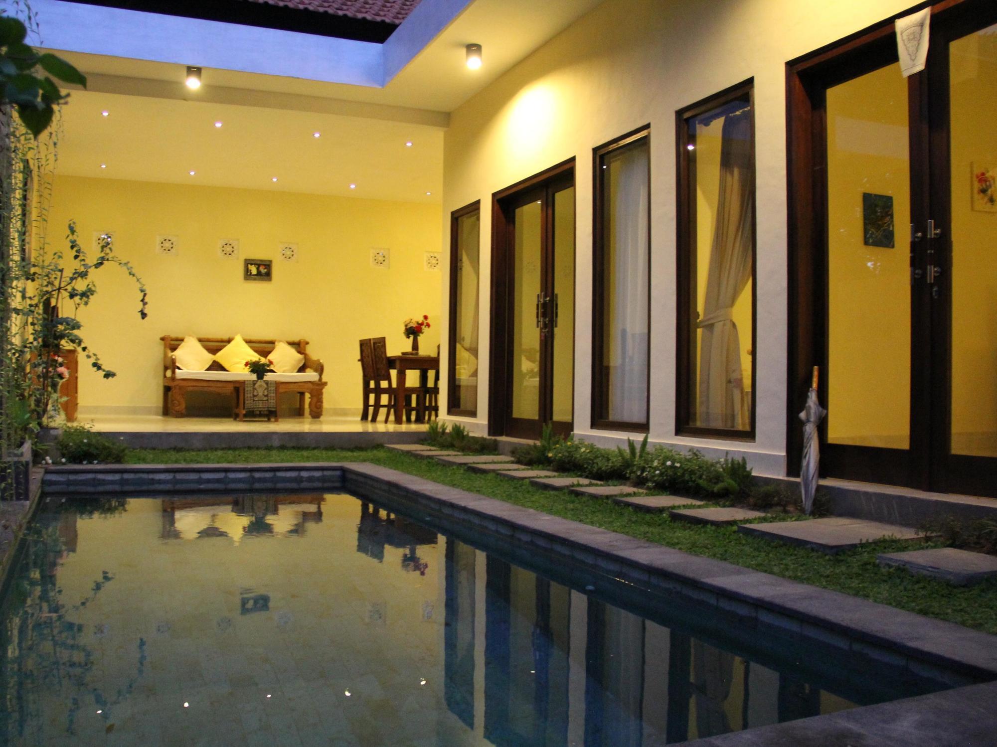 The Catur Villa Seminyak Buitenkant foto